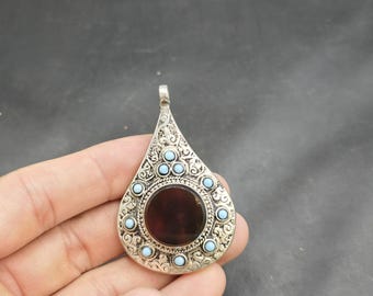 Handmade Vintage Authentic Silver Near Eastern Pendant With Black Agate Stone