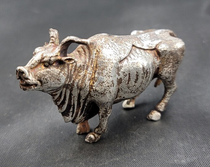 Handmade Vintage Soild Silver Near Eastern Unique Antique Cow Soild Silver