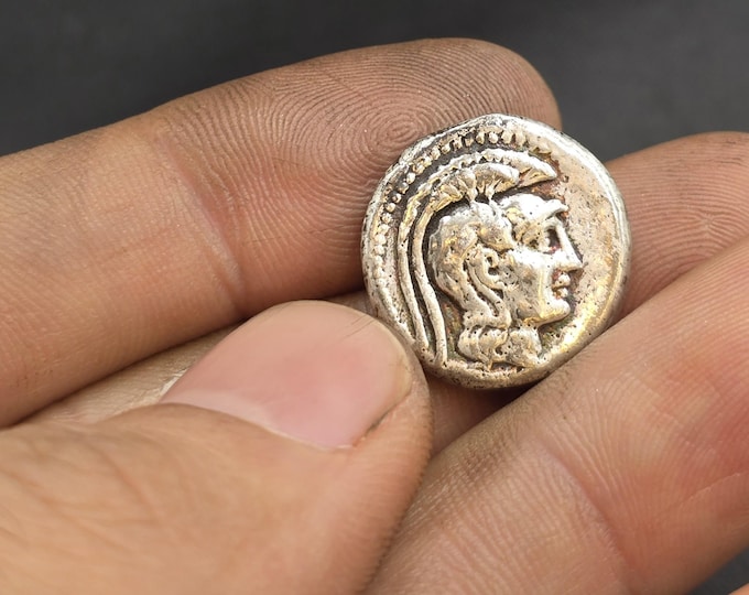 Beautiful Condition Ancient Greek Empire Authentic Silver 1000 BC King Coin