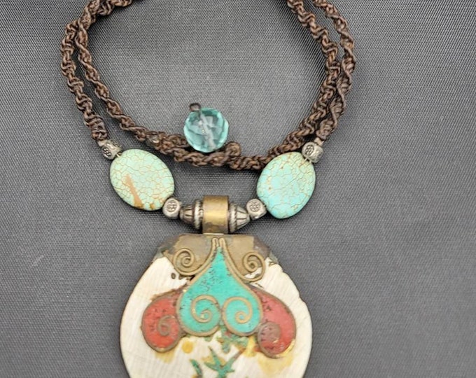 Vintage Late Near Eastern Pendant With Turquoise Stone Pendant Necklace