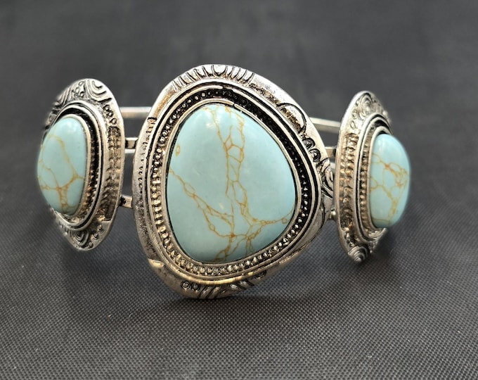 Antique Old Tibeten Vintage Silver Bangle Bracelet With Natural Turquoise Stone