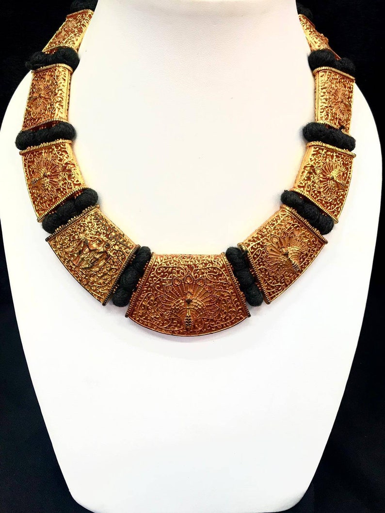 Gerogues MASSIVE Vintage Peecock Carved Gold Gulied Wonderful Tibetan Necklace