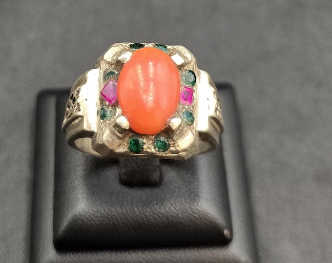 Old Vintage Silver Ring With Natural Coral Stone