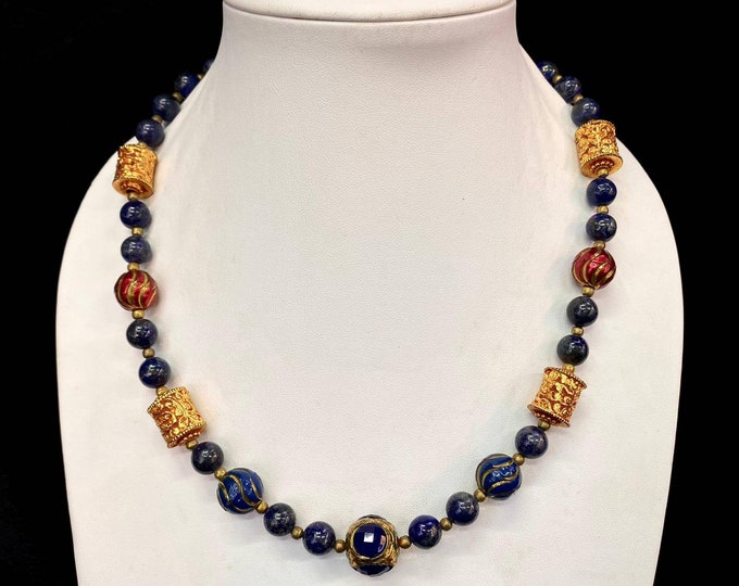 Beautiful Lapis Lazuli Gemstone Beads With Gold Gulied Beads Necklace Afghanistan