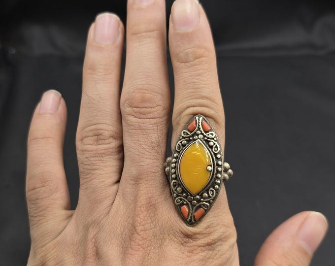 Vintage Tibetan Silver Ring: Natural Coral Stone, Handmade Size 9