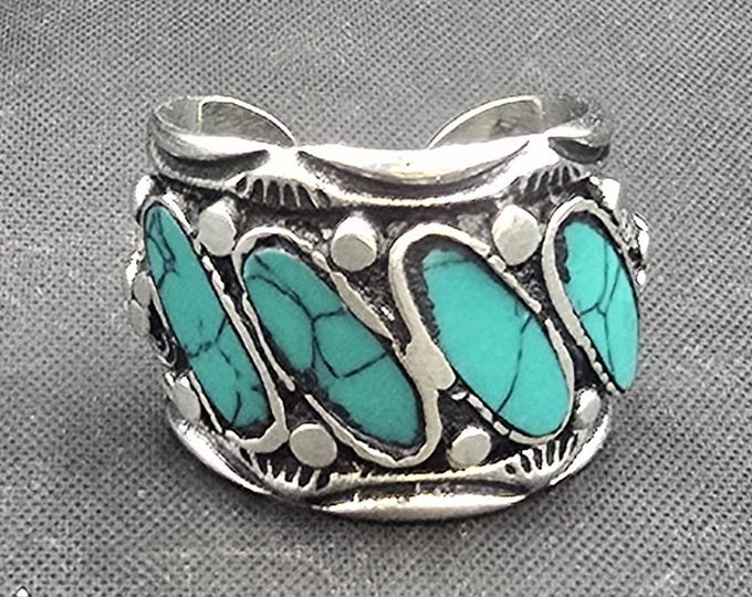 Beautiful Vintage Afghan Handmade Silver Adjustable Ring With Natural Turquoise Stone