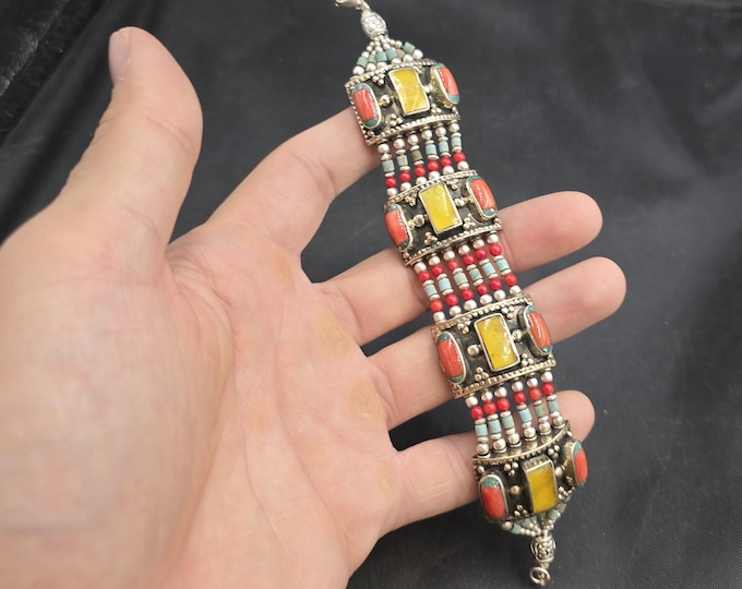 Beautiful Vintage Soild Silver Handmade Tibeten Bracelet With Coral And Turquoise Stone