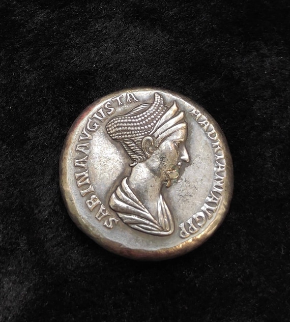 紀元前3世紀ローマの銀貨：古代帝国の女王の肖像 - Etsy 日本