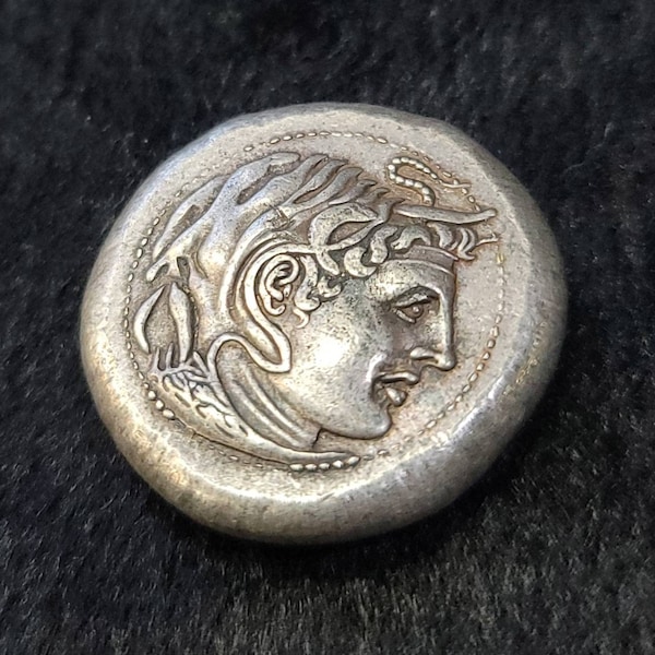 Soild Genuine Ancient Cicra 3rd-4th Century Roman King Soild Silver Coin