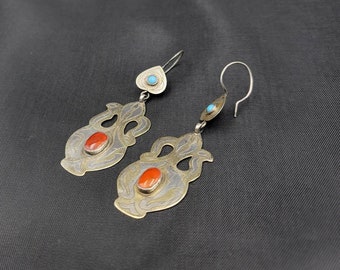 Vintage Turkmani Silver Earrings: Agate & Turquoise Stones
