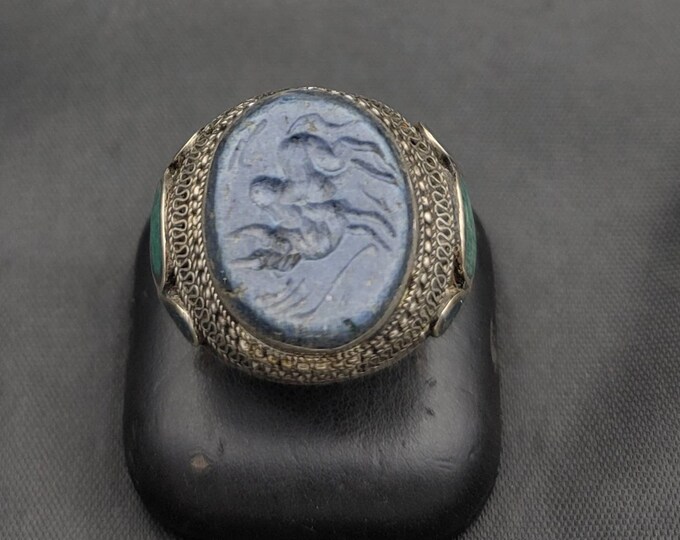 Near Eastern Big Old Silver Afghan Ring With Lapis Lazuli Deer Intaglio