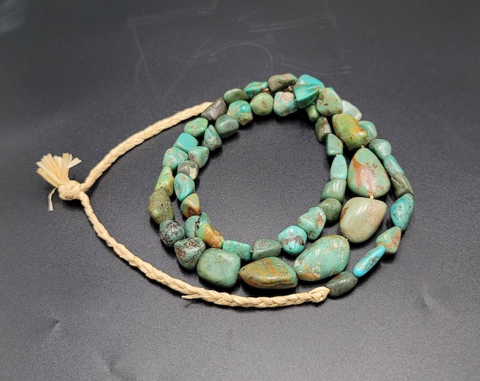 Natural Old Tibeten Very Unique Shape Beautiful Turquoise Stone Necklace