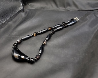 Antique Black Agate Pendant Amulet - Ancient Stone Necklace (50cm)