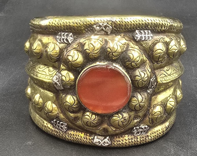 Antique Bronze Bangle: Silver Inlay, Natural Agate Stone