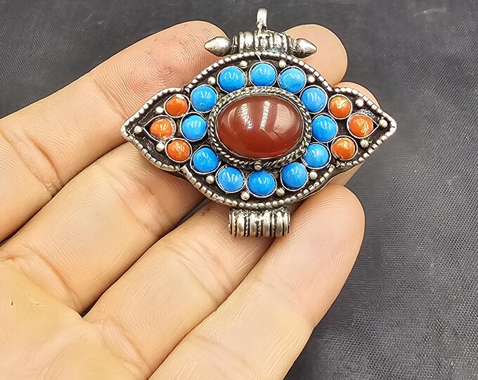 Handmade Silver Nepali Design Authentic Gao Pendant With Natural Gemstone Turquoise Stone