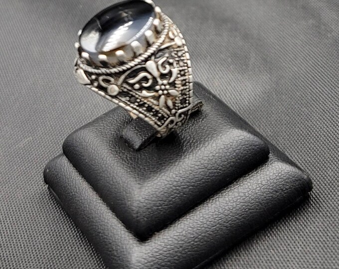 Vintage Old Silver Afghanistan Near Eastern Silver Authentic Ring With Agate Stone