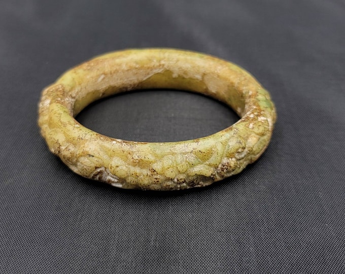 Vintage Natural Burma Jade Stone Engraved Unique Bangle