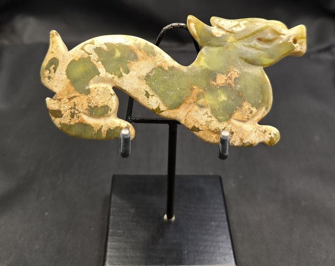 Authentic Stone Ancient Green Jade Stone Chine Ming Cow Figure Amulet Art Deco