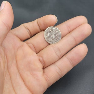 Antique Old Silver Sassanian Ancient 8th Century Silver Coin