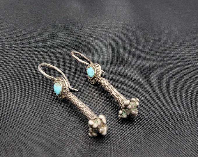 Unique! Egyptian Old Soild Silver Beautiful Earrings With Natural Egyptian Turquoise Stone