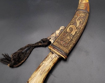 17th Century Tibetan Dragon Carved Knife: Antique Handmade Sword