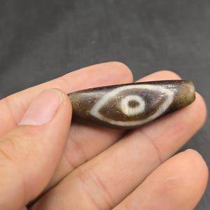 Amuleto de protección poderoso con forma de ojo antiguo y banda, único y raro, de piedra de ágata antigua. imagen 7