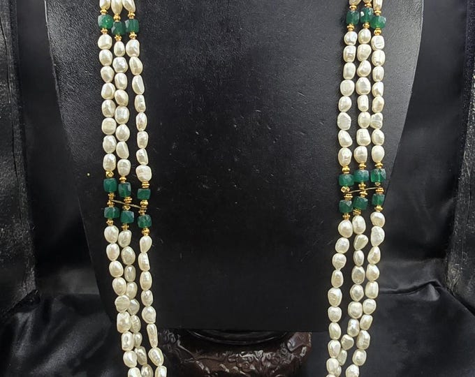 Super Gorgeous Authentic Fresh Water Pearls Mughal Design Vintage 18th Century Necklace With Green Emerald