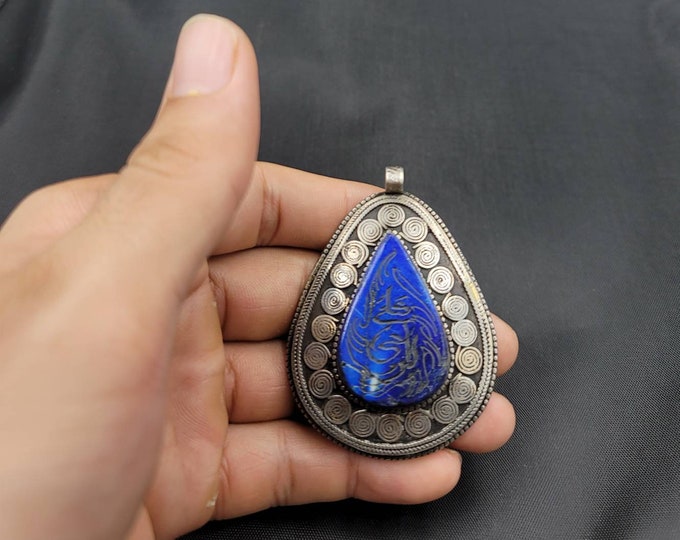 Near Eastern Old Silver Pendant With Natural Lapis Lazuli Ancient Calligraphy