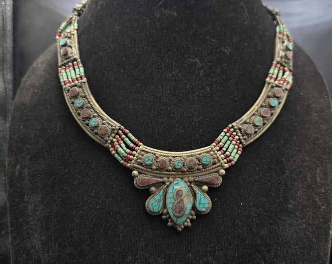 Vintage Tibetan Silver Necklace Turquoise And Coral Gemstone 45Cm