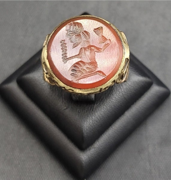 Vintage Old Gold Plated Afghanistan Ring With Agat