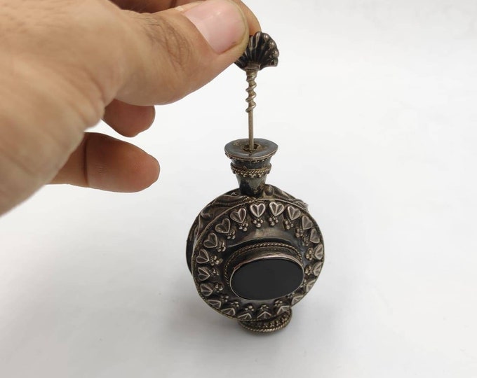 Unique Antique Silver Afghanistan Rare Perfume Bottle With Agate Stone