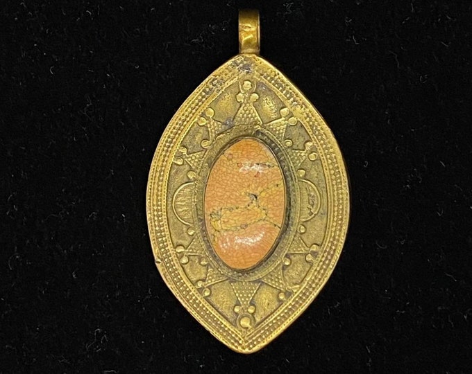 Gold Gulied Wonderful Vintage Ring Pendant With Orange Jesper Stone
