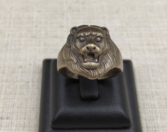Authentic Egyptian Silver Lion Head Ring - Size 10