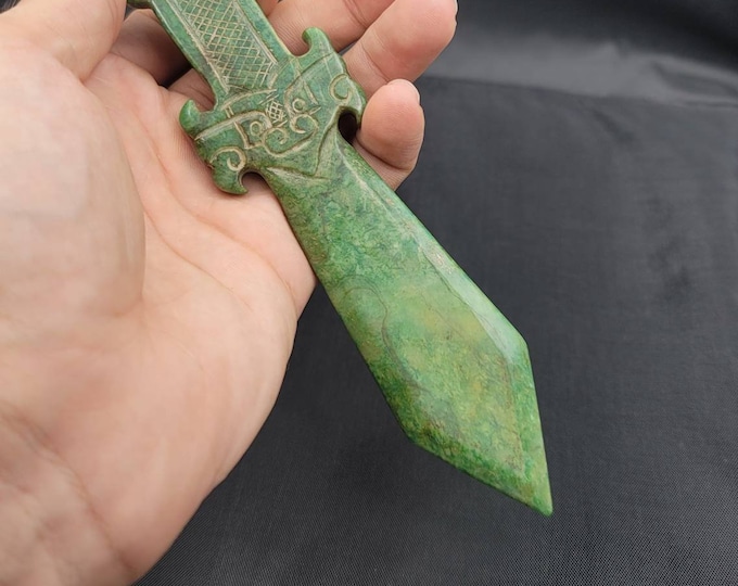Ancient Green Jade Stone Unique Tibeten Sword Knife With Lucky Drogon Handle