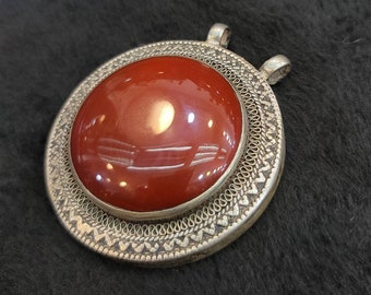 Handmade Silver Pendant: Red Agate Stone, Engraved Design