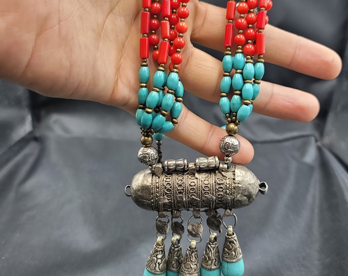 Beautiful Vintage  Natural Turquoise And Coral Silver Tibeten Necklace