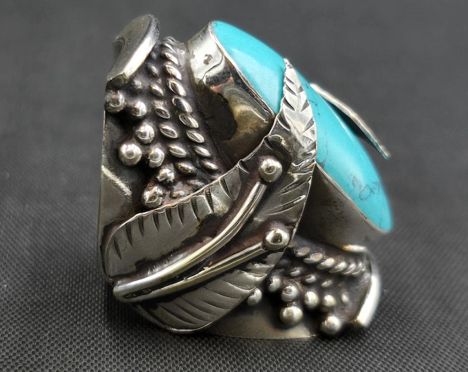 Wonderful Big Turquoise Stone Huge Old Native American Silver Antique Ring