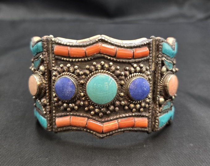 Handmade Silver Bangle: Tibetan Turquoise & Coral Stone Bracelet (8CM)