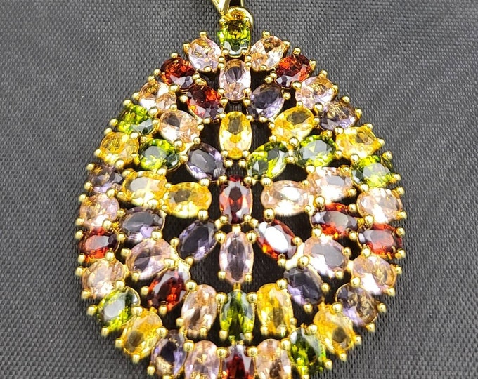 Beautiful 18k Gold Over Silver Vintage Pendant With Natural Multi Sapphire Gemstone