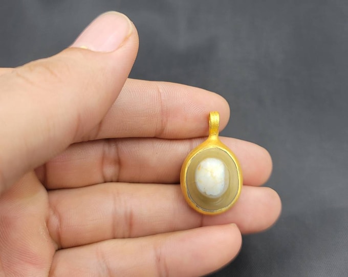 Ancient Unique Agate Evil Eyes Powerful Protection Gold Gulding Pendant