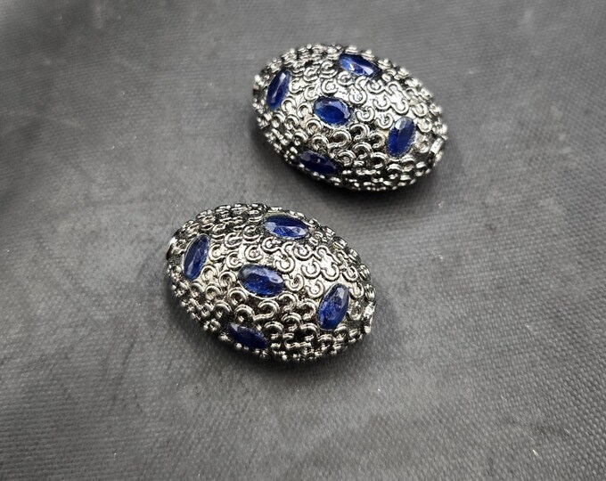 Vintage Victorian Design Handmade Silver 2 Beads With Natural Sapphire Gemstone
