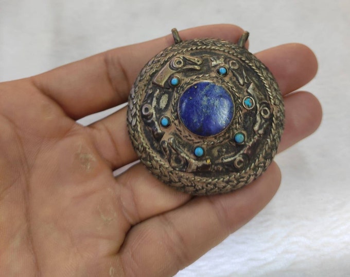 Museum Quality Very Unique and Old Silver Pendant With Lapis Lazuli And Turquoise Stone