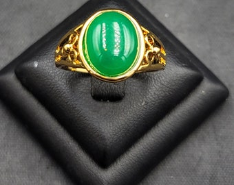 Schönes Vintage Gold auf Silber Ring mit natürlicher Grüner Jade-Stein