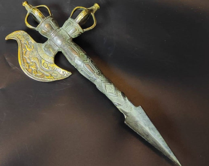 Early 1700 Century AD Tibeten Unique Bronze Gold Gulding Axe Dagger Art Deco Museum Quality