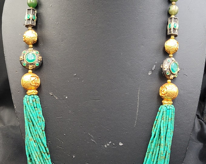 Handmade Vintage Green Authentic Turquoise Beads Beautiful Necklace With Green Jade Stone Necklace