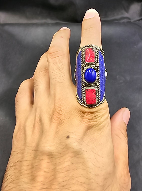 NEW】 チベットターコイズとラピスラズリと珊瑚のピアス