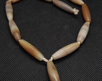 Antique Sulimani Yeman Agate Necklace: Banded Stone Beads