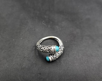 Vintage Silver Ring: Natural Turquoise Stone, Adjustable Band