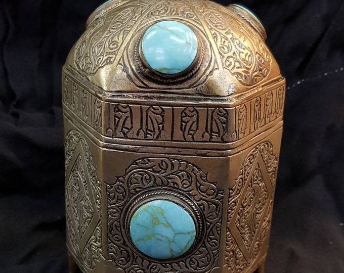 Beautiful Egyptian Antique MixSilver Handicraft Box with Turquoise Stone