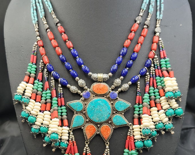 Vintage Gorgeous Old Tibeten Design Silver Unique Necklace With Turquoise & Coral Stone